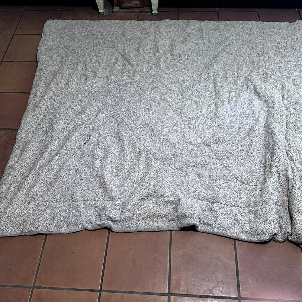 GUCCI Italian Pattern Style Bed Comforter Bedcover Blanket Quilt